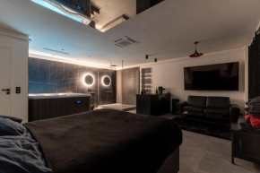 SUITE Esbly, Jacuzzi, Terrasse, Disneyland